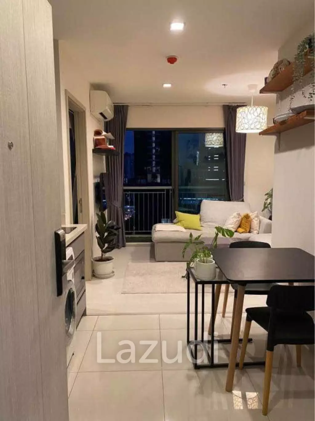 34 sqm condo on 14th floor Rhythm Sukhumvit 36-38 Phra Khanong Bangkok