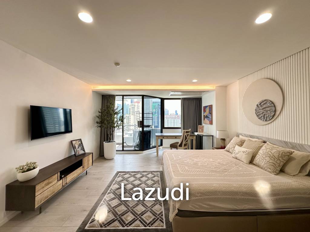 2 bedroom 2 bathroom condo 128 sqm. at Lake Avenue for sale