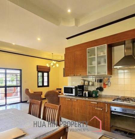 HILLSIDE HAMLET HOME  : 3 bed fully furnished