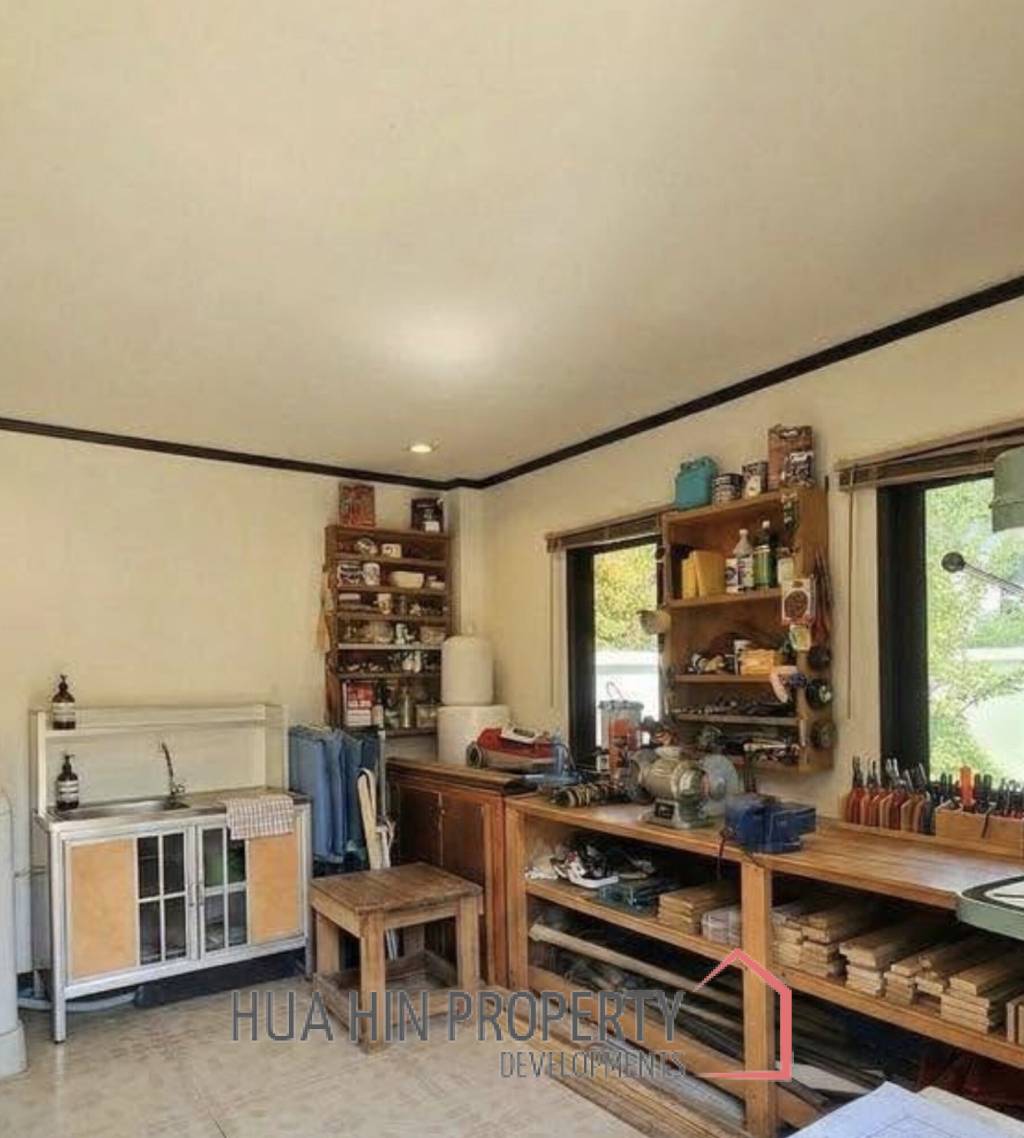 HILLSIDE HAMLET HOME  : 3 bed fully furnished