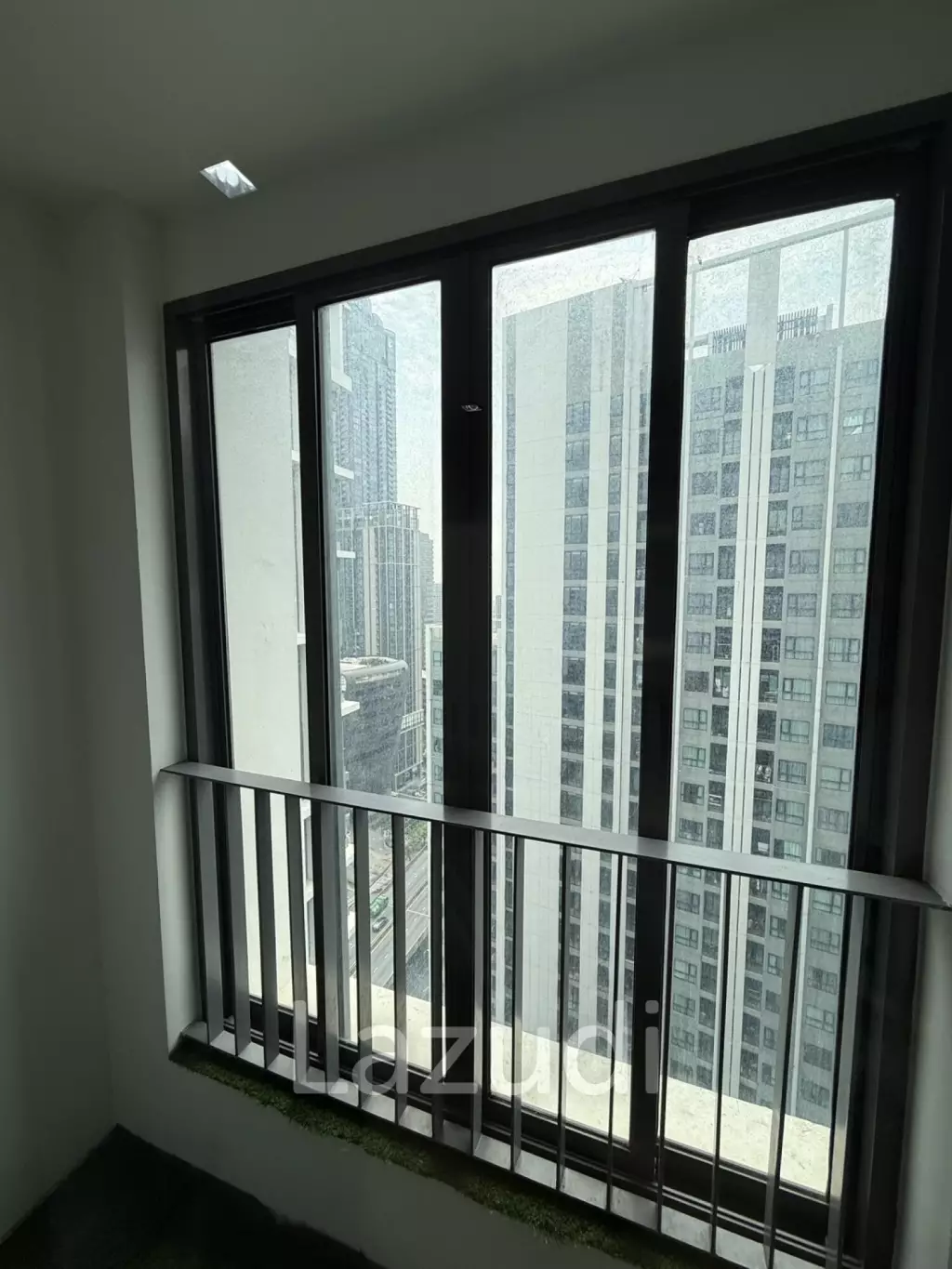 30 Sqm 1 Bed 1 Bath Condo For Sale in Ideo Mobi Rama 9