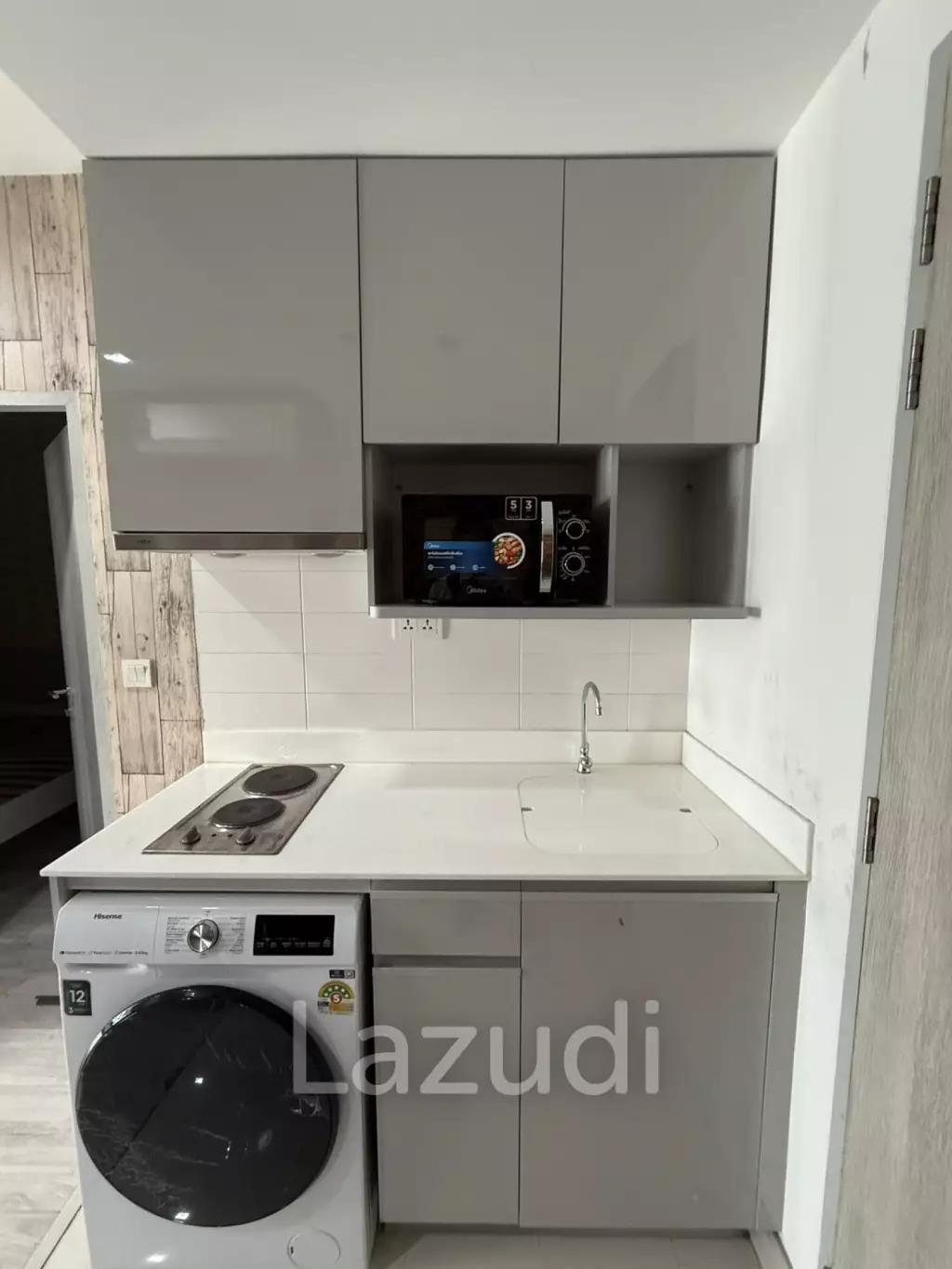 30 Sqm 1 Bed 1 Bath Condo For Sale in Ideo Mobi Rama 9