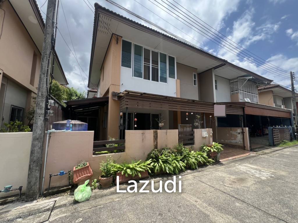 ขายบ้านทาวน์โฮม 2 ชั้น 3 ห้องนอน ในตัวเมืองเชียงราย