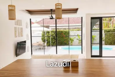 Balinese-Style 3-Bedroom Pool Villa for Sale in Soi Pasak