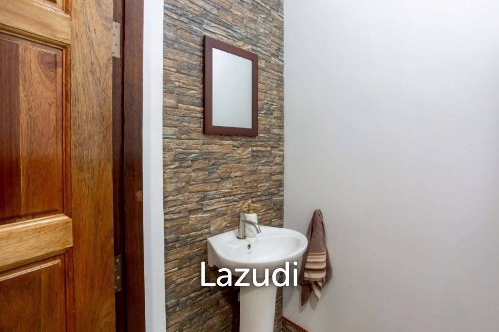 WARAROM VILLAGE KAO TAO : Good quality 3 bed pool villa