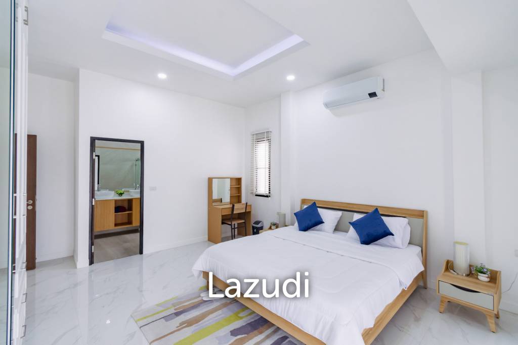 Modern pool villa 3 bedroom in Hua Hin City