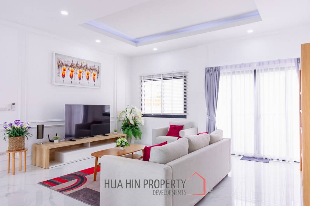 Modern pool villa 3 bedroom in Hua Hin City
