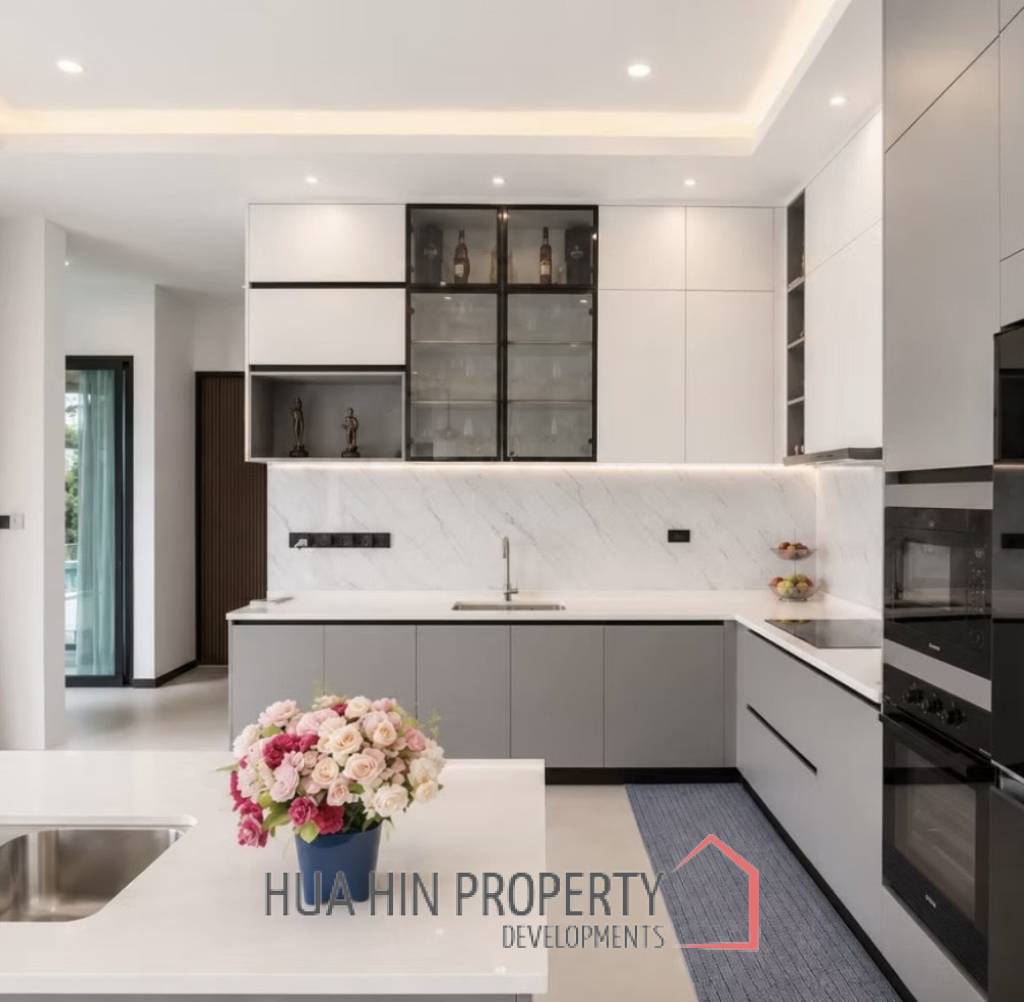 POOL VILLA AT SAMORPONG  : 3 bed ready to move in