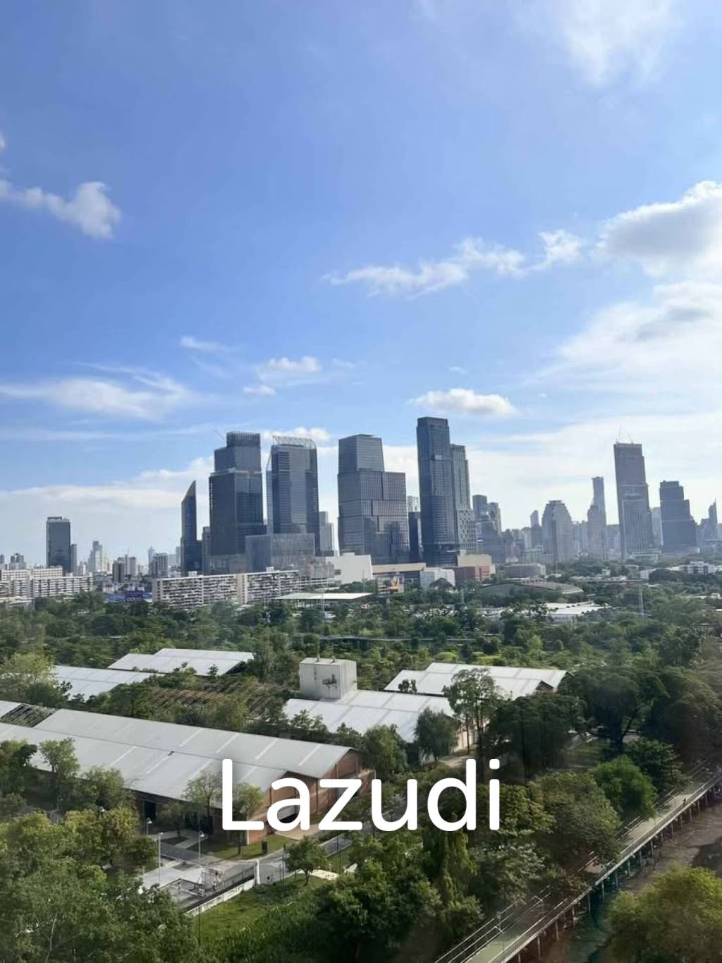 106 sqm high floor condo Lake Green Khlong Toei Bangkok