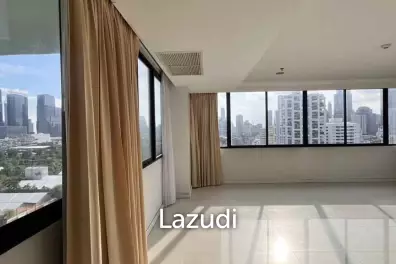 106 sqm high floor condo Lake Green Khlong Toei Bangkok
