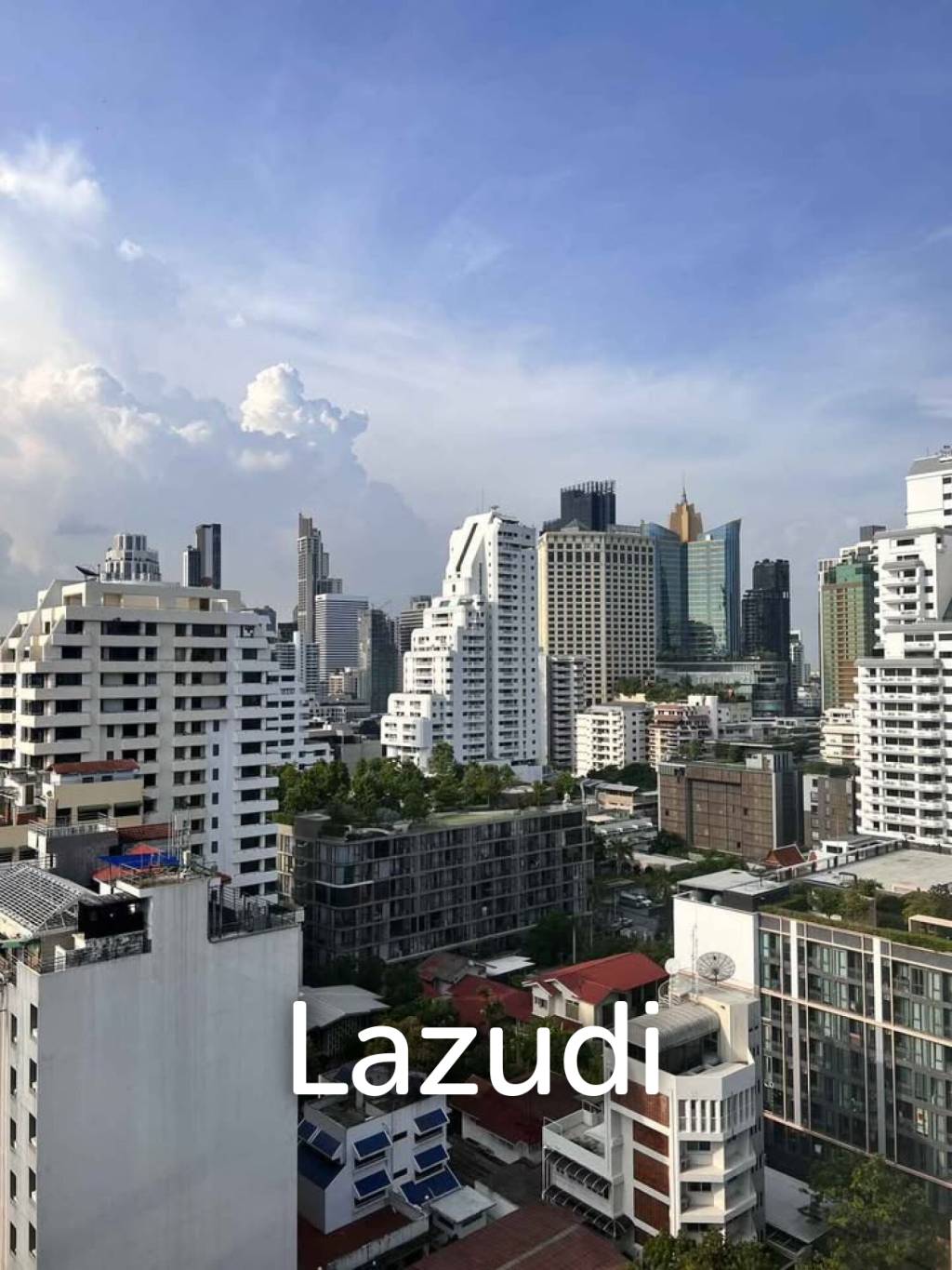 106 sqm high floor condo Lake Green Khlong Toei Bangkok