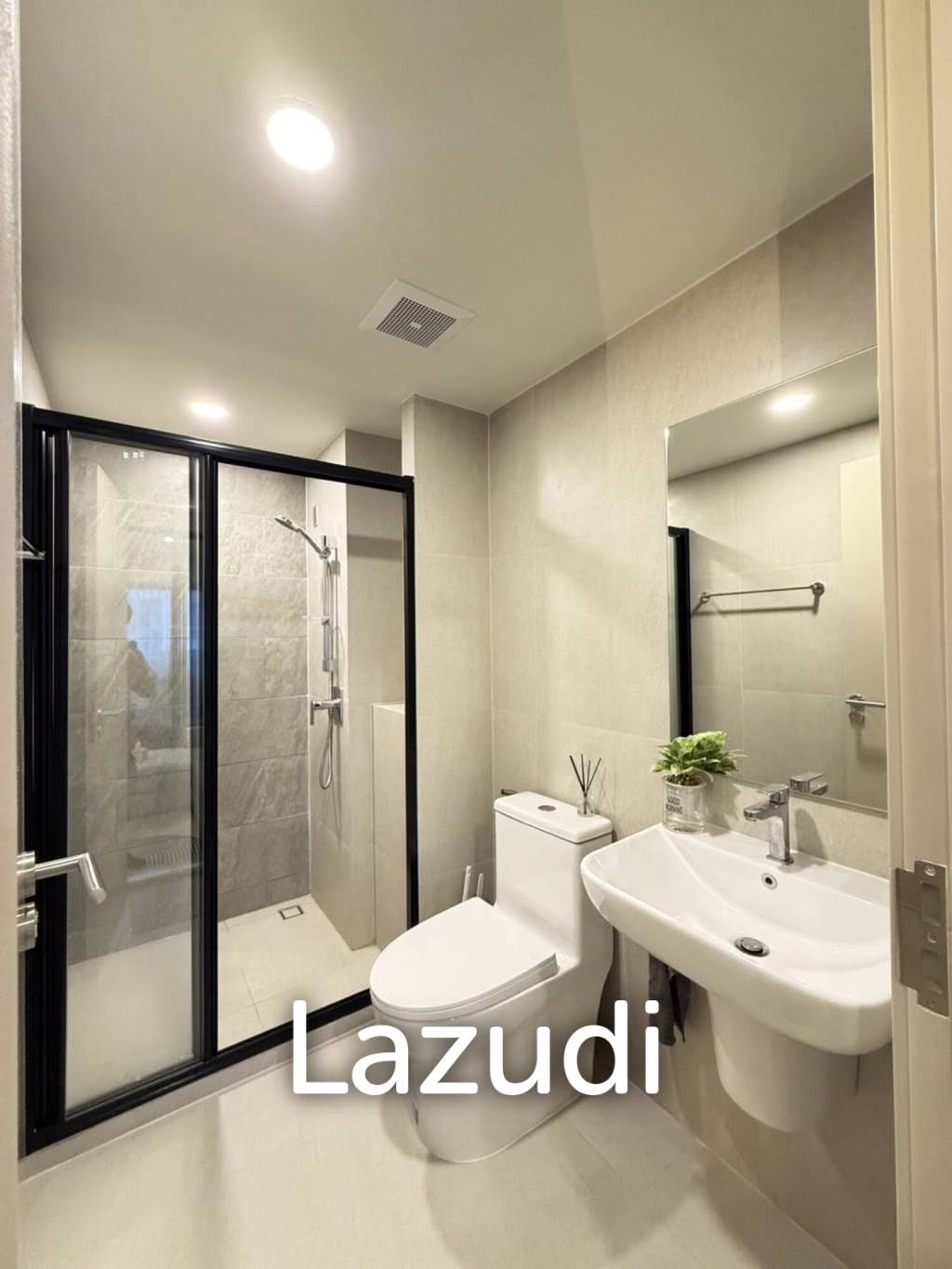 Brand-New 1-Bedroom Condo for Sale in Kathu