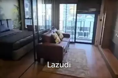 43 sqm modern 1 bedroom condo on 19th floor at MUNIQ Sukhumvit 23 Bangkok