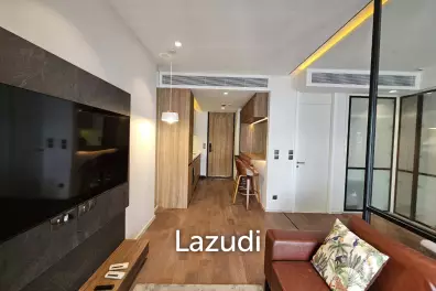 43 sqm modern 1 bedroom condo on 19th floor at MUNIQ Sukhumvit 23 Bangkok