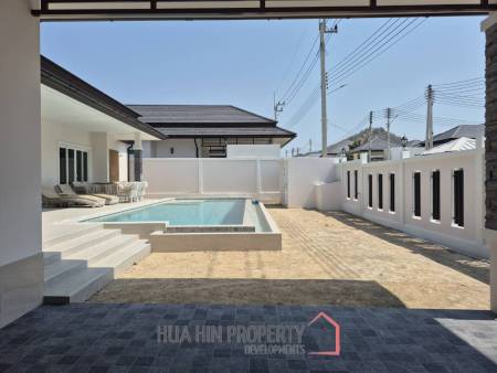 311 sqm pool villa in Hua Hin Grand Hills Hin Lek Fai
