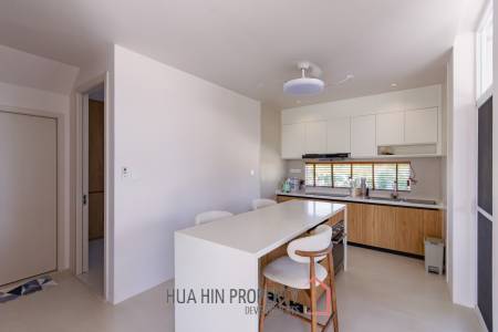 195 sqm modern 3 bedroom villa in Amity Green Hua Hin - Two Storey Twin House