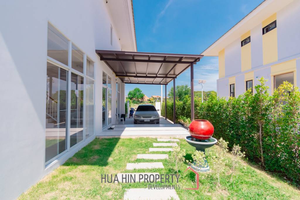 195 sqm modern 3 bedroom villa in Amity Green Hua Hin - Two Storey Twin House