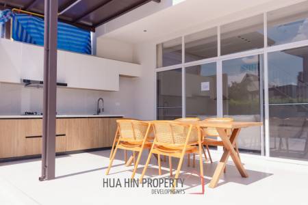 195 sqm modern 3 bedroom villa in Amity Green Hua Hin - Two Storey Twin House