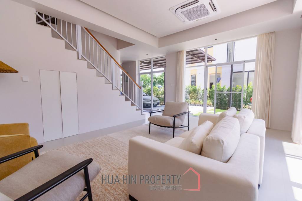 195 sqm modern 3 bedroom villa in Amity Green Hua Hin - Two Storey Twin House