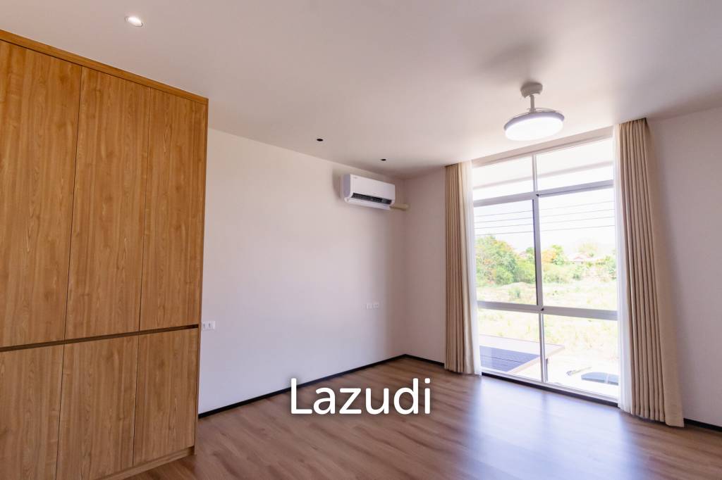 195 sqm modern 3 bedroom villa in Amity Green Hua Hin - Two Storey Twin House