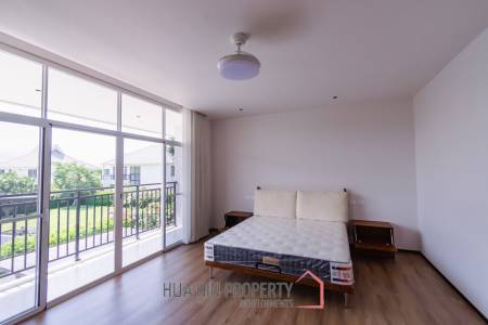 195 sqm modern 3 bedroom villa in Amity Green Hua Hin - Two Storey Twin House