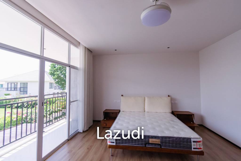 195 sqm modern 3 bedroom villa in Amity Green Hua Hin - Two Storey Twin House