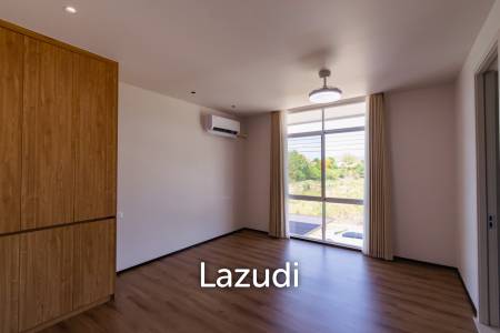 195 sqm modern 3 bedroom villa in Amity Green Hua Hin - Two Storey Twin House