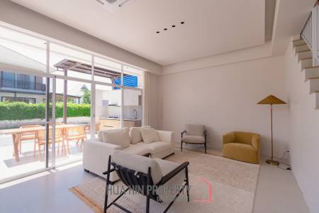 195 sqm modern 3 bedroom villa in Amity Green Hua Hin - Two Storey Twin House