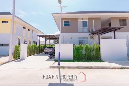 195 sqm modern 3 bedroom villa in Amity Green Hua Hin - Two Storey Twin House