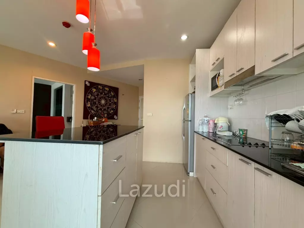 AD Hyatt Wongamat Condominium for Sale High-Floor Sea View