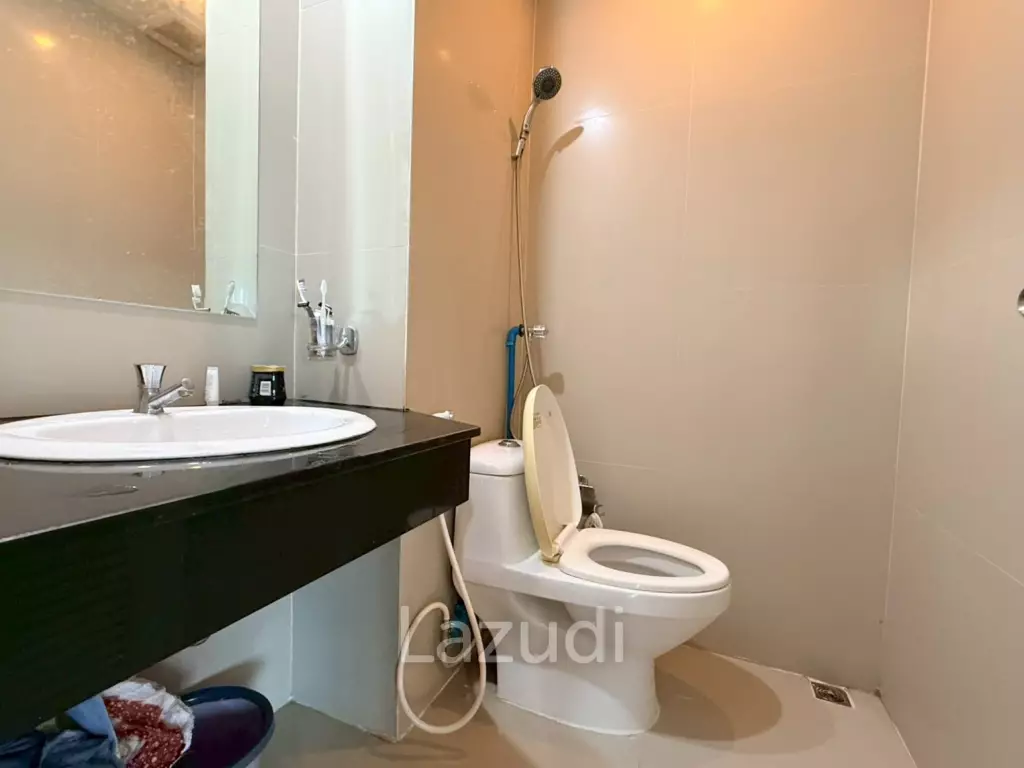 AD Hyatt Wongamat Condominium for Sale High-Floor Sea View