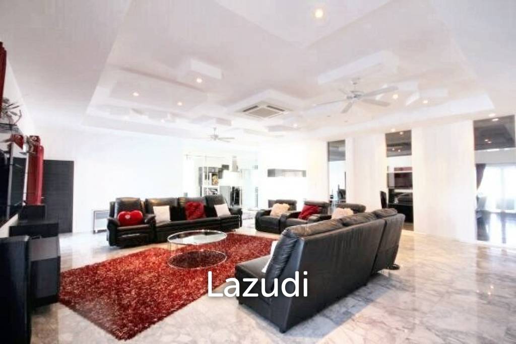 ORCHID PALM HOMES 4 : Good Quality 3 Bed Pool Villa on end plot