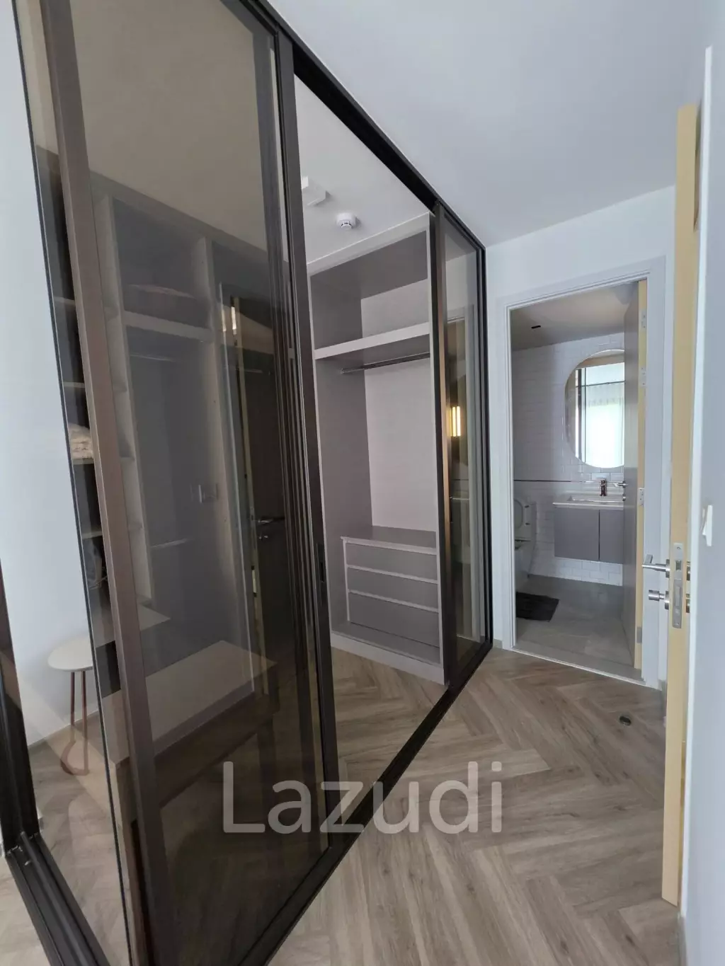 35 sqm modern 1 bedroom condo at Chapter Thonglor 25 Bangkok