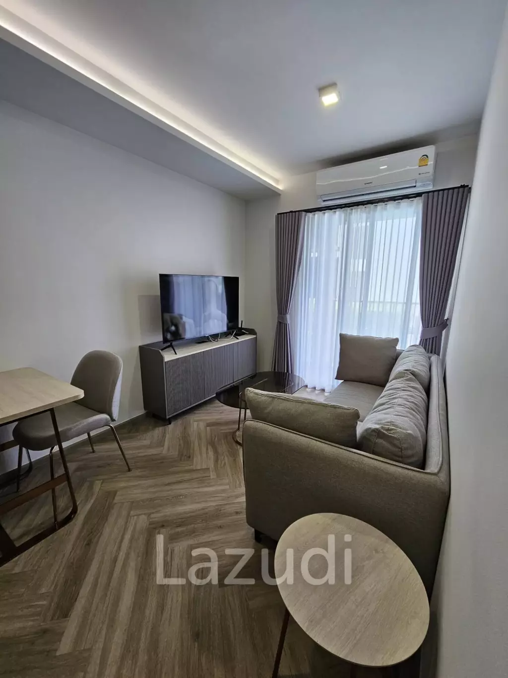 35 sqm modern 1 bedroom condo at Chapter Thonglor 25 Bangkok