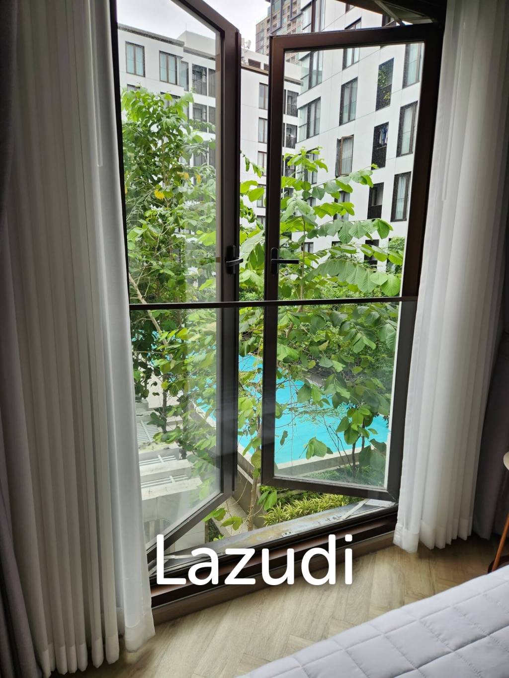 35 sqm modern 1 bedroom condo at Chapter Thonglor 25 Bangkok