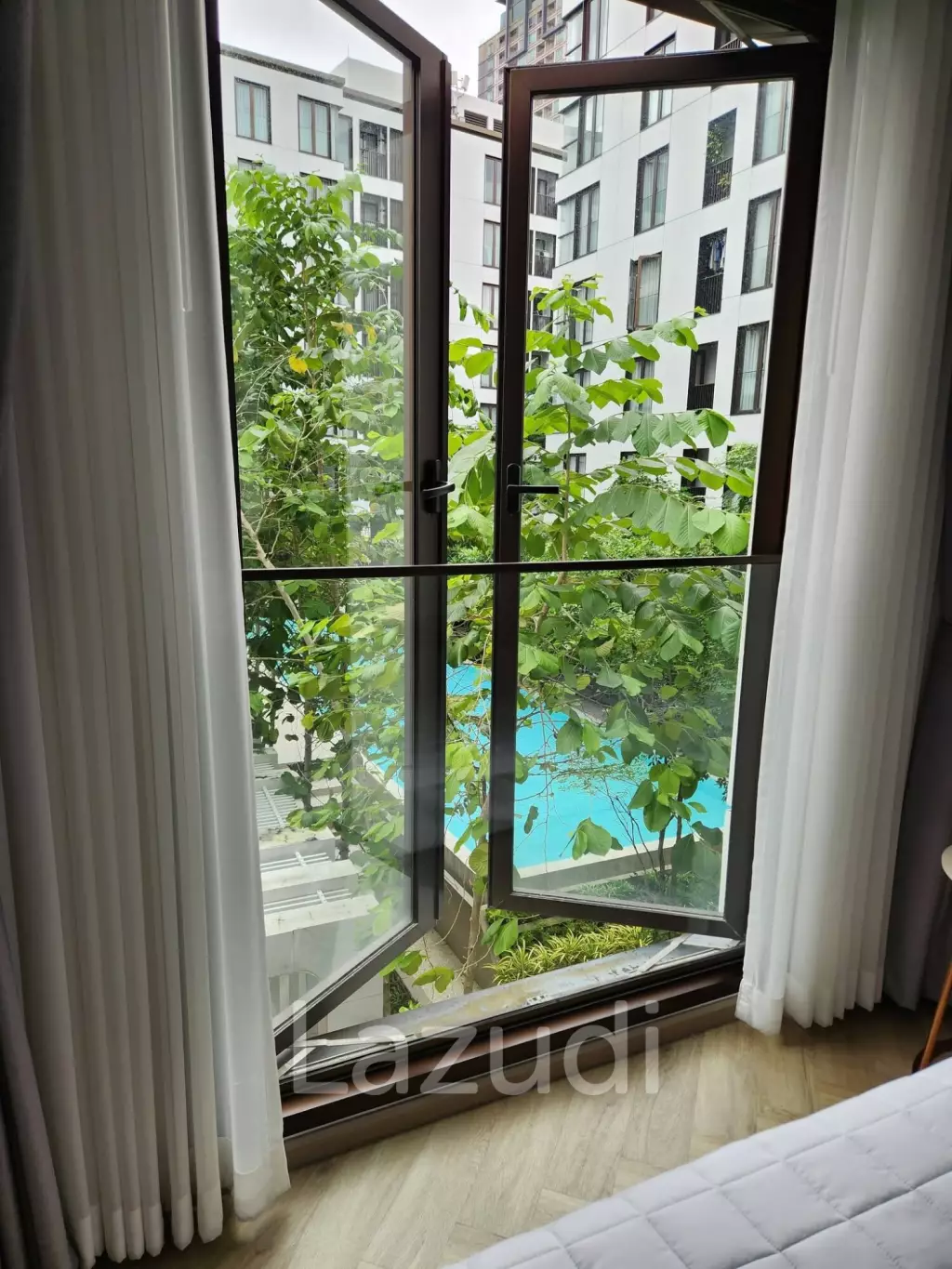 35 sqm modern 1 bedroom condo at Chapter Thonglor 25 Bangkok