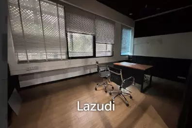 211 sqm modern furnished office for rent in Phra Nakhon Bangkok