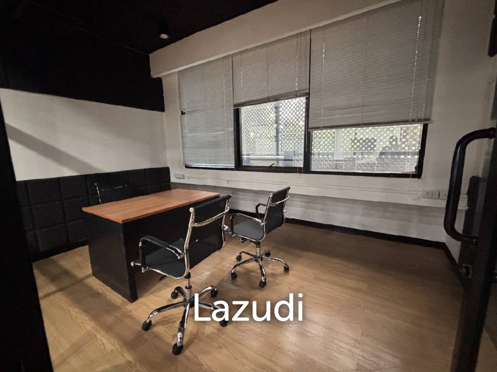 211 sqm modern furnished office for rent in Phra Nakhon Bangkok
