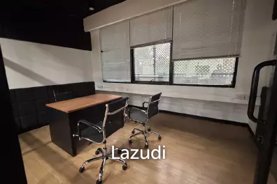 211 sqm modern furnished office for rent in Phra Nakhon Bangkok