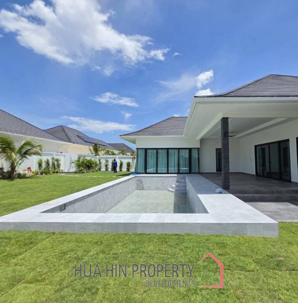 ARIA HUA HIN 3  : 3 bed pool villa