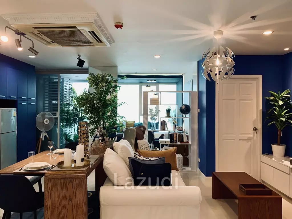 2 bedroom 2 bathroom condo 77 sqm. at Sukhumvit Living Town for sale