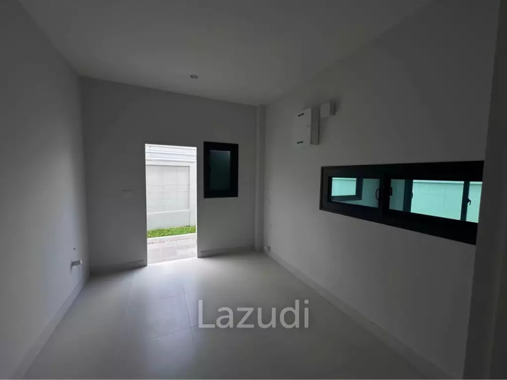 Brand-New 2-Storey Detached House for Rent in Pa Klok