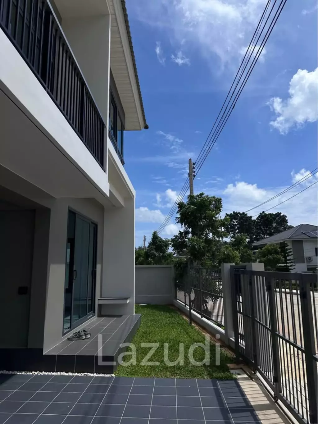 Brand-New 2-Storey Detached House for Rent in Pa Klok