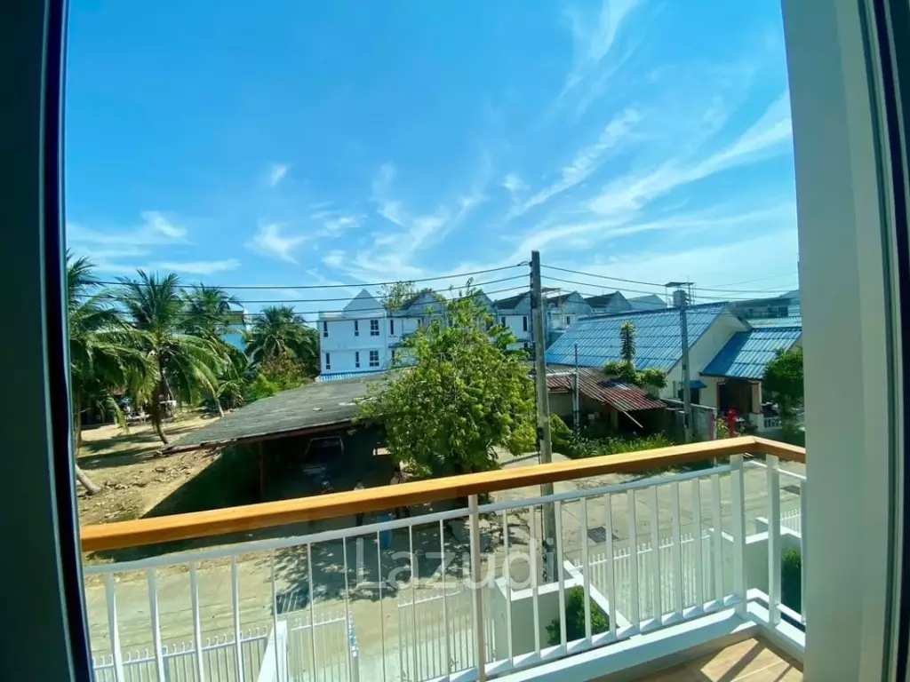 Newly Renovated 2-Bedroom Townhome for Sale in the Heart of Patong