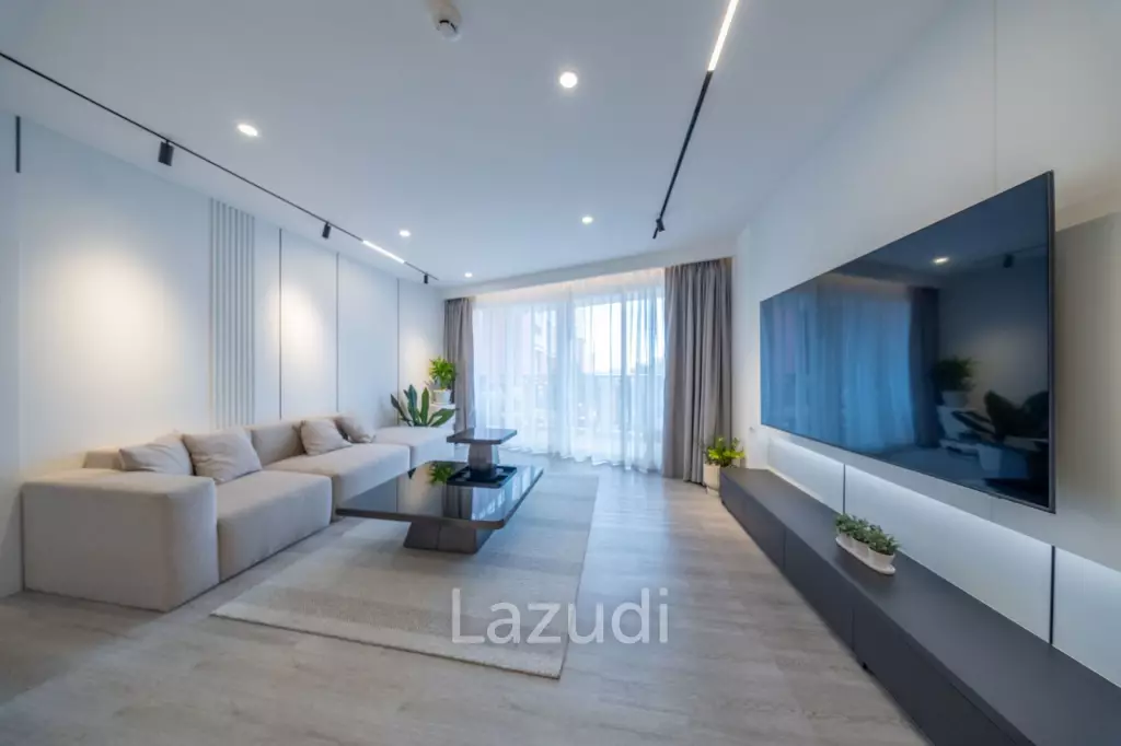 Elegantly Renovated 3-Bedroom Luxury at Royal Hill Resort