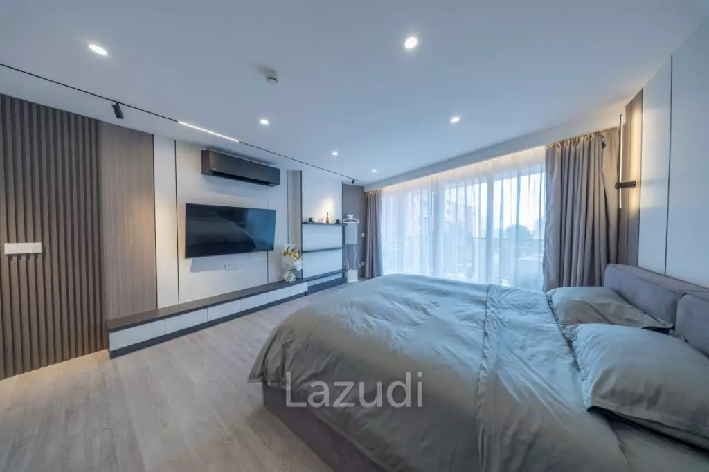 Elegantly Renovated 3-Bedroom Luxury at Royal Hill Resort