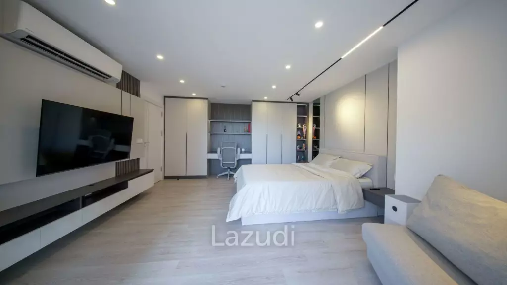 Elegantly Renovated 3-Bedroom Luxury at Royal Hill Resort