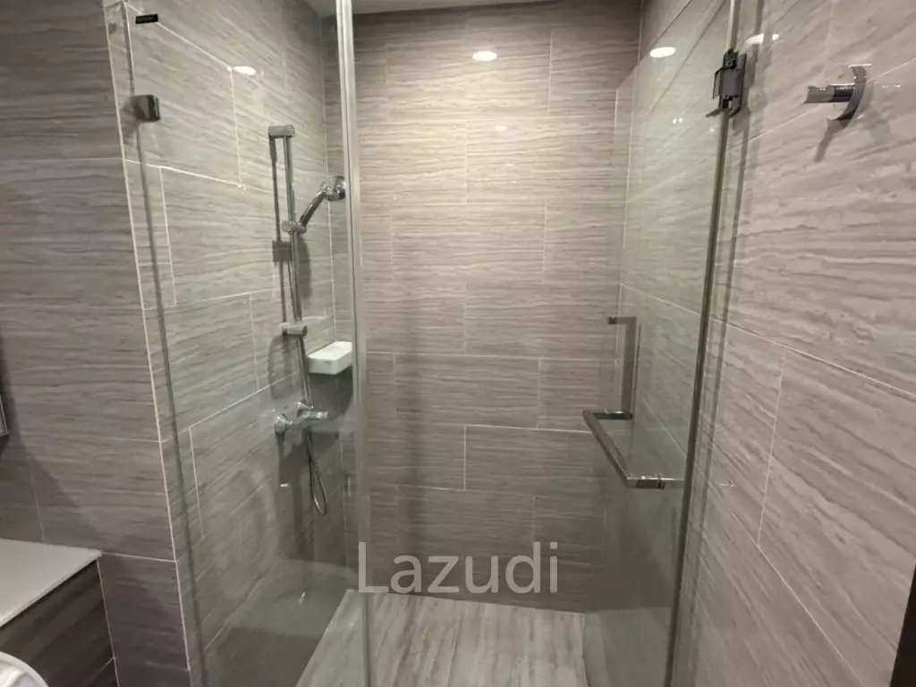 33 Sqm 1 Bed Whizdom Essence Sukhumvit