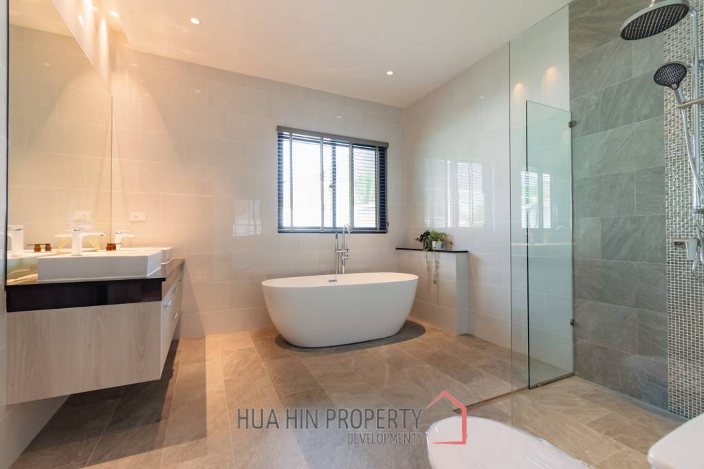 228 sqm pool villa in Thap Tai Hua Hin Aria 3 new development