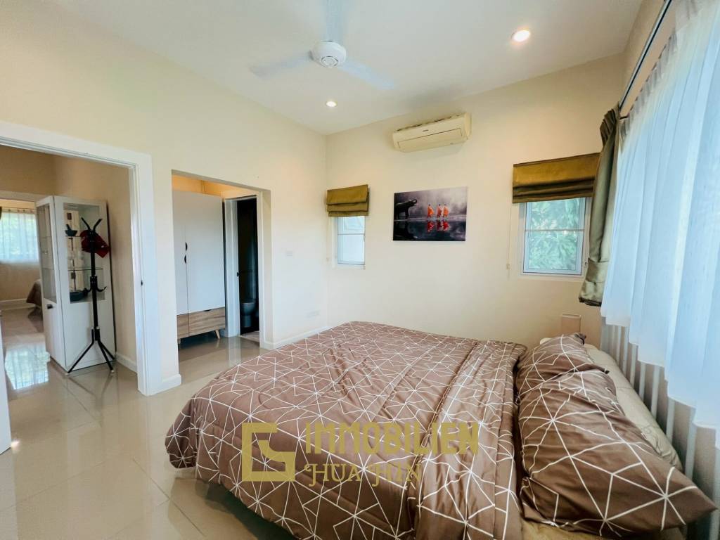 3-Bed Villa in Emerald Green Village Hua Hin